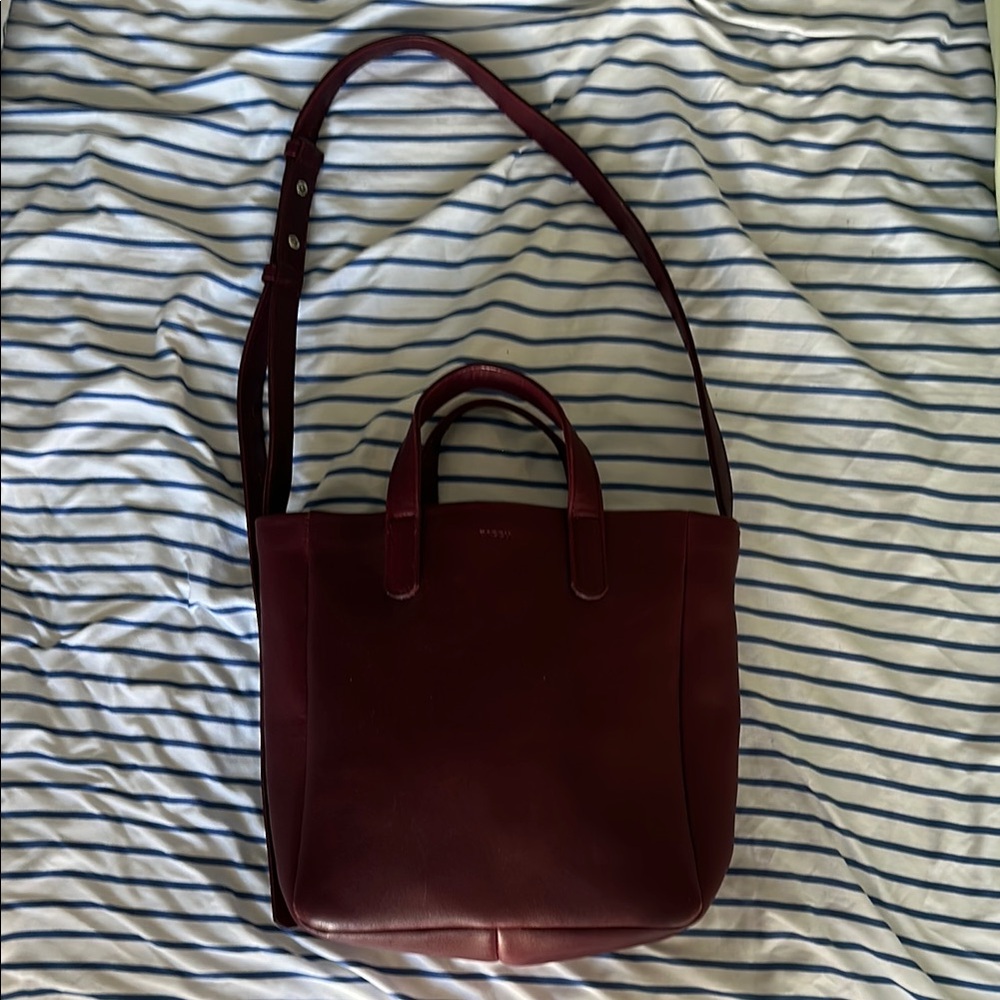 BAGGU Rare Burgundy Leather Tote / Bucket Bag